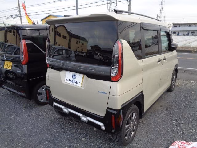 MITSUBISHI DELICA MINI