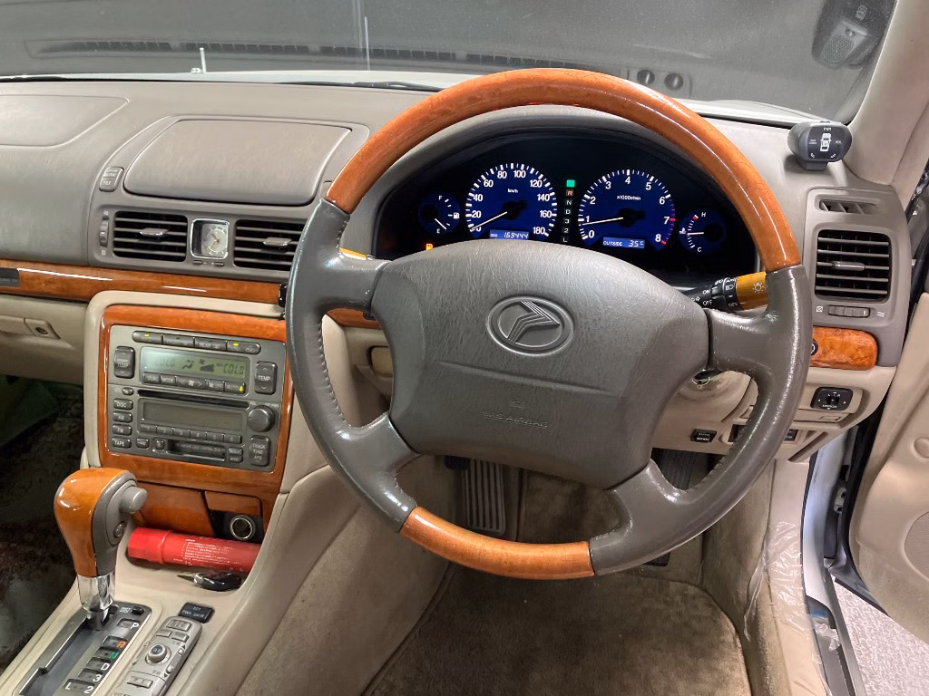 TOYOTA PROGRES