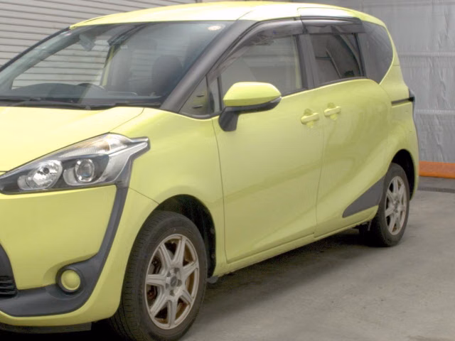 TOYOTA SIENTA