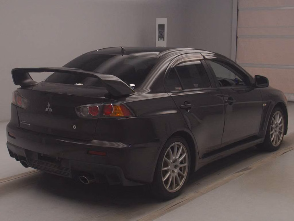 MITSUBISHI LANCER EVOLUTION