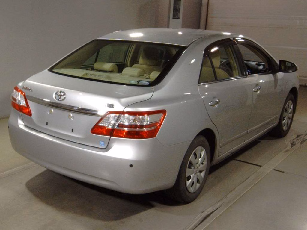 TOYOTA PREMIO