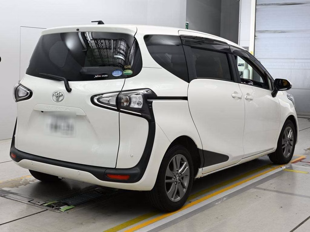 TOYOTA SIENTA