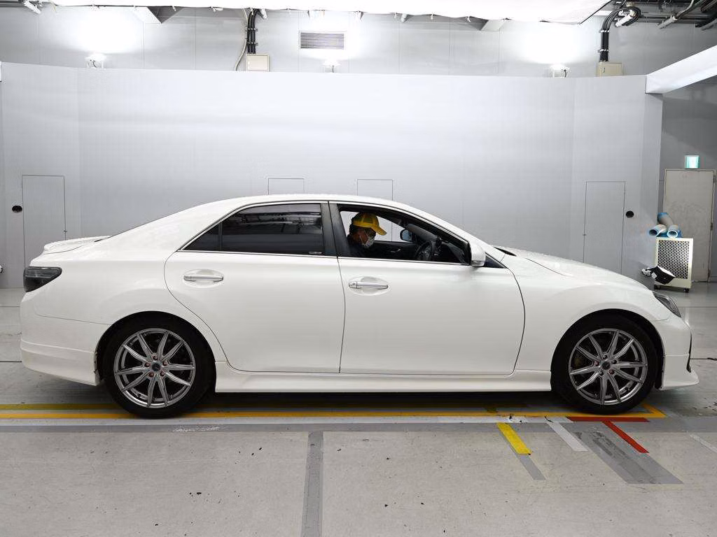 TOYOTA MARK X