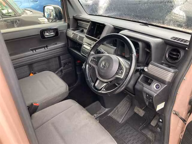 HONDA N-VAN