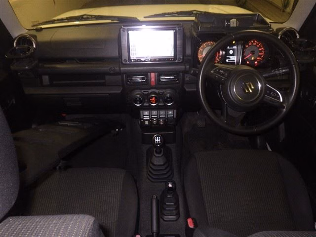 SUZUKI JIMNY SIERRA