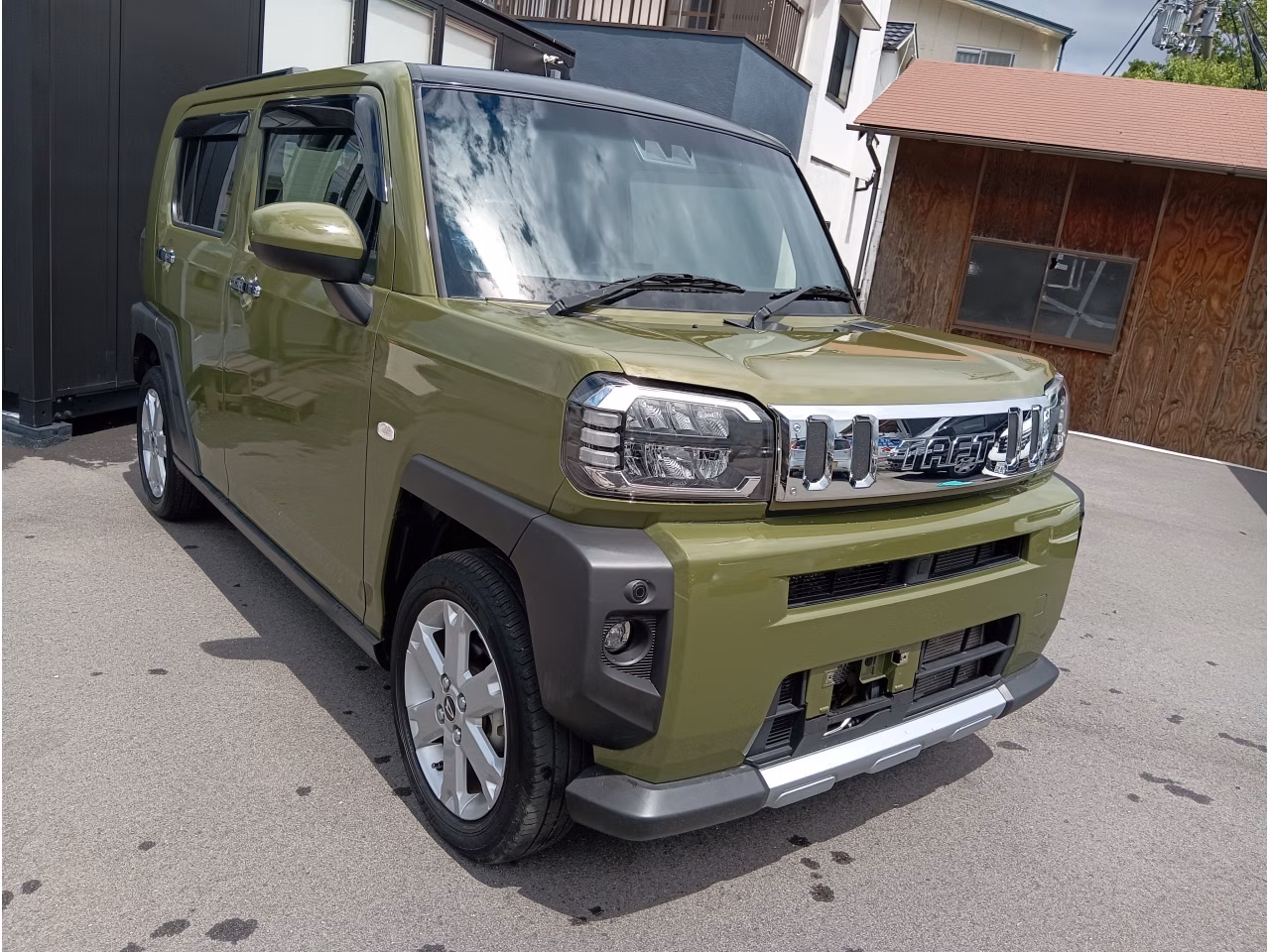 DAIHATSU TAFT