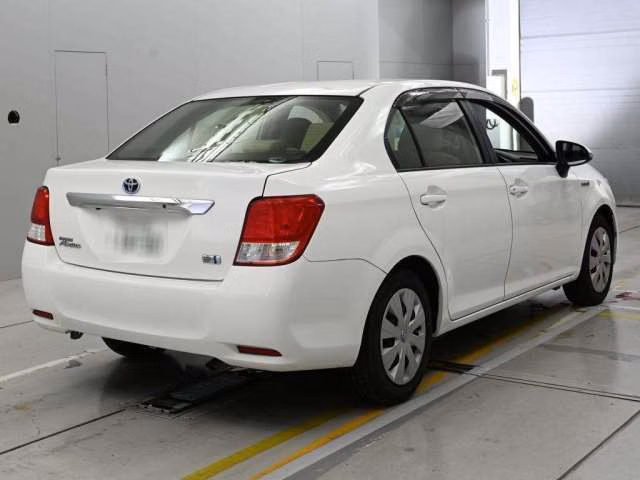 TOYOTA COROLLA AXIO