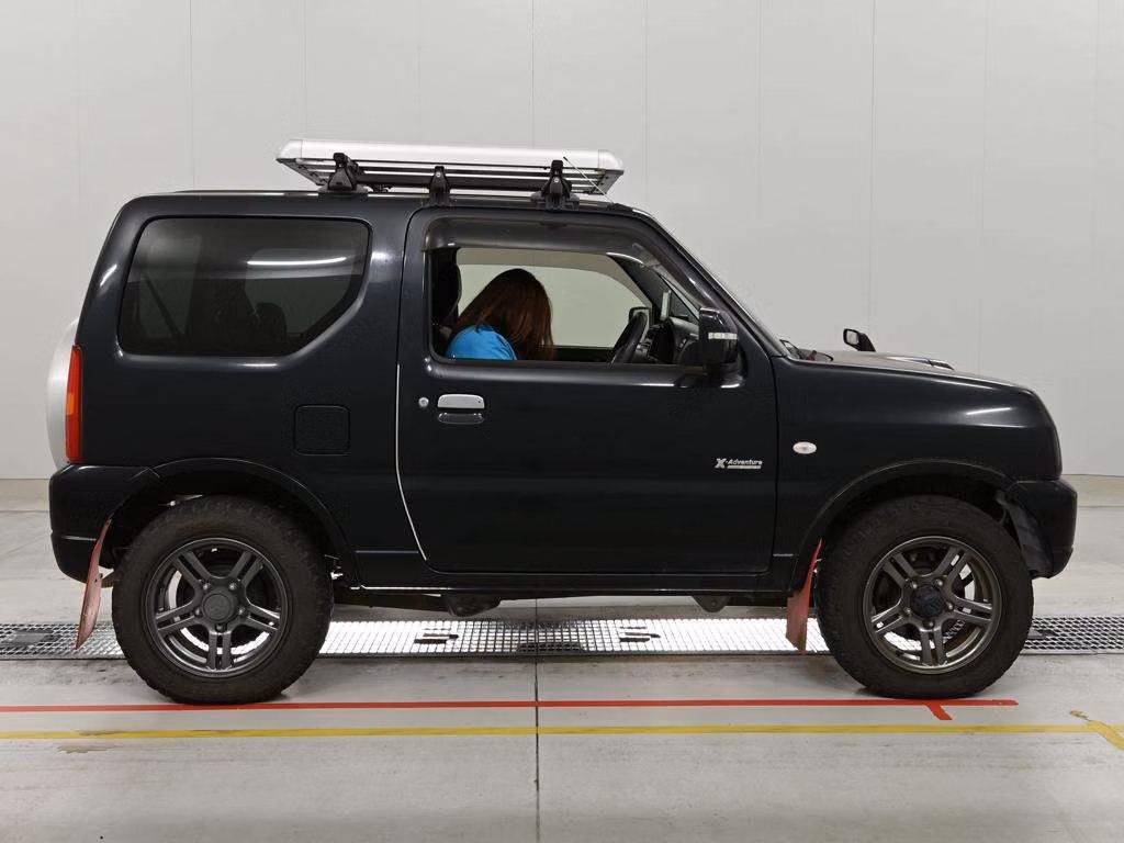 SUZUKI JIMNY