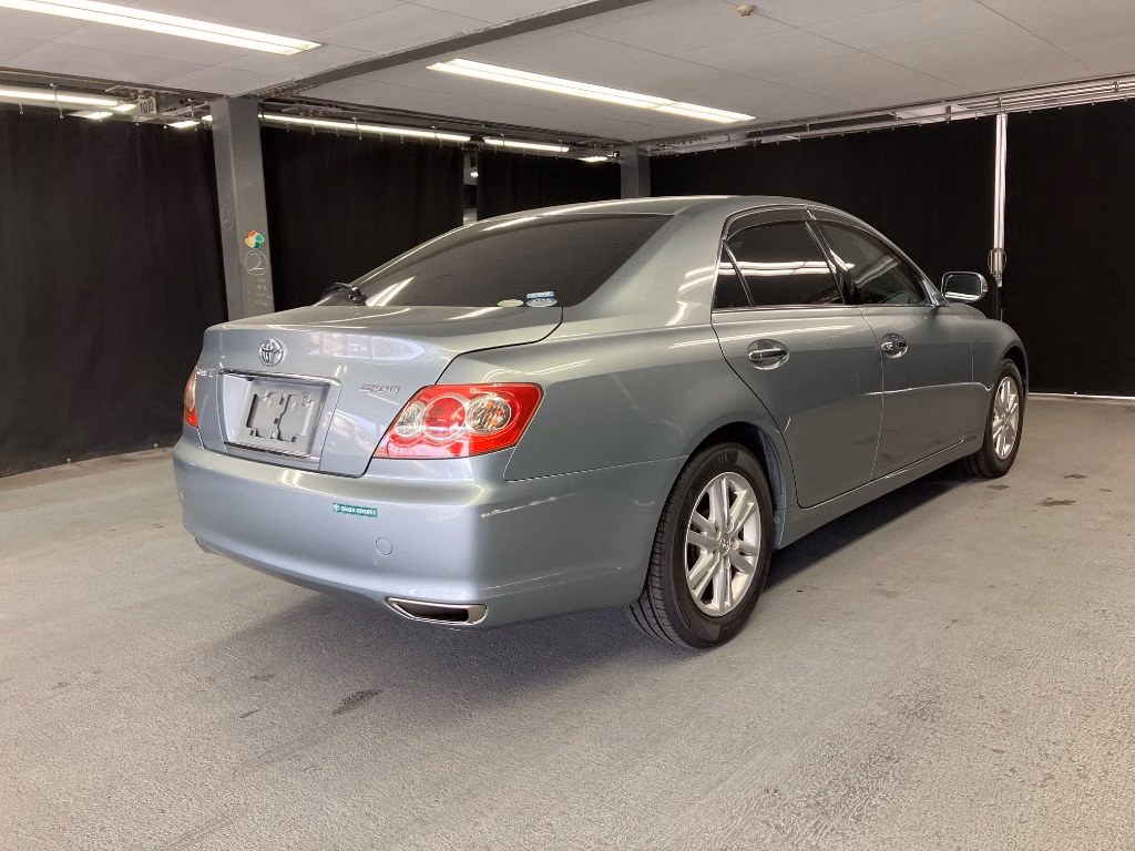 TOYOTA MARK X