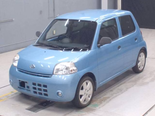 DAIHATSU ESSE