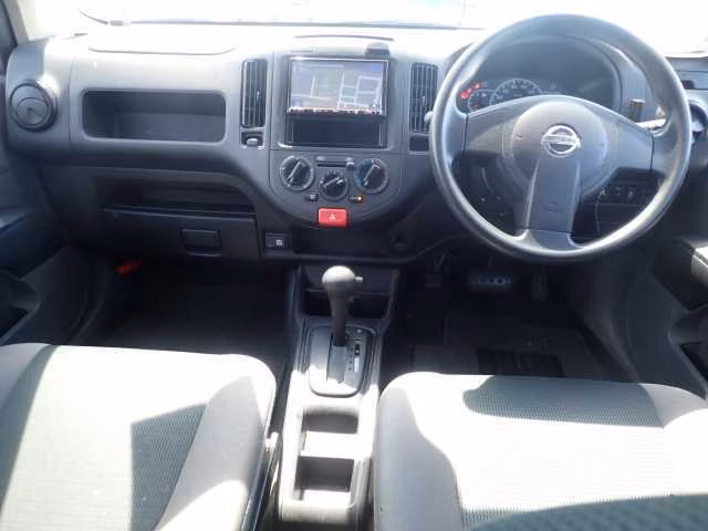 NISSAN AD