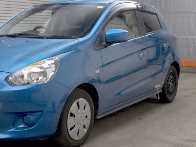 MITSUBISHI MIRAGE