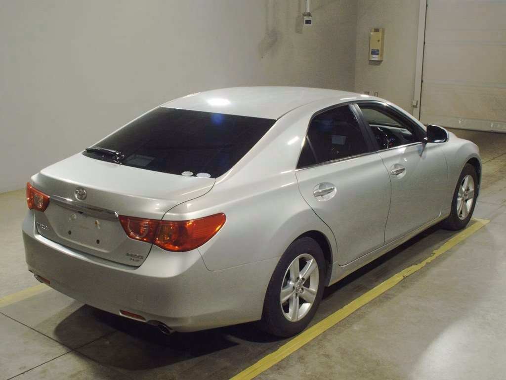 TOYOTA MARK X
