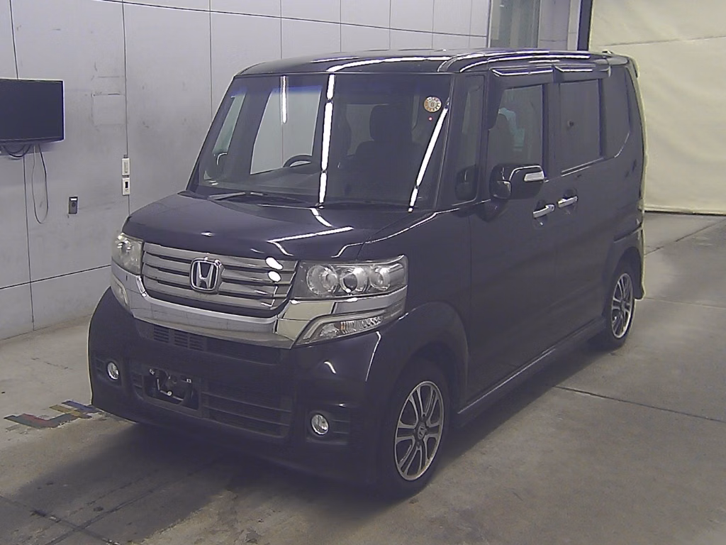 HONDA N-BOX