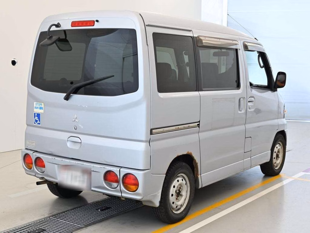 MITSUBISHI TOWN BOX