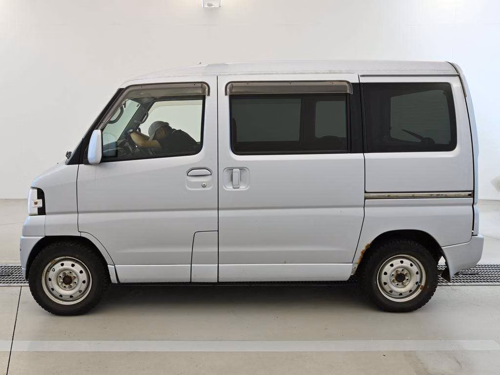 MITSUBISHI TOWN BOX