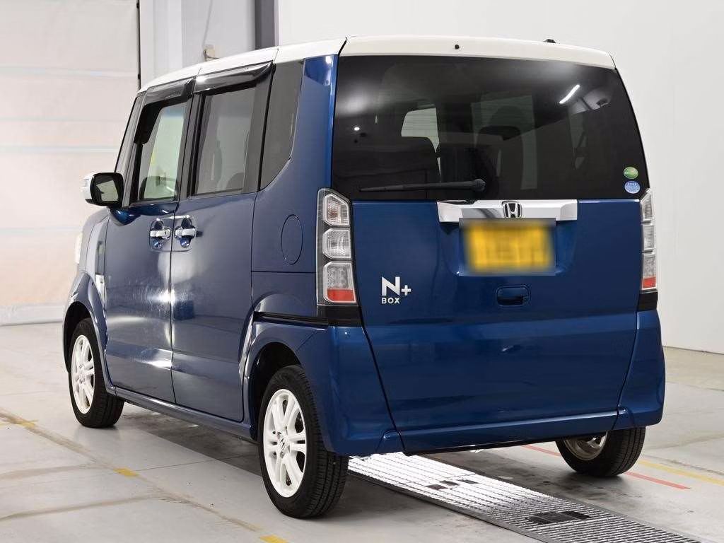 HONDA N-BOX+