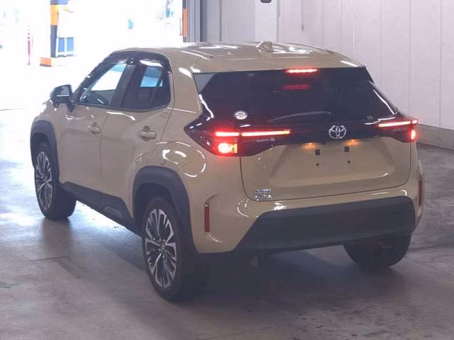 TOYOTA YARIS CROSS