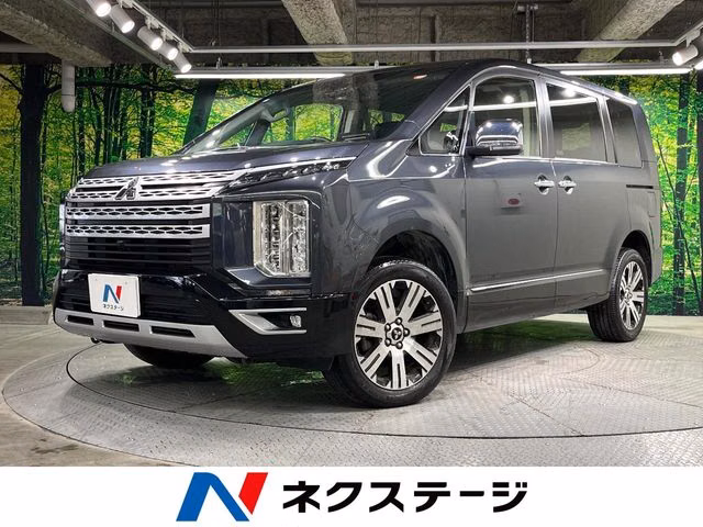 MITSUBISHI DELICA D:5