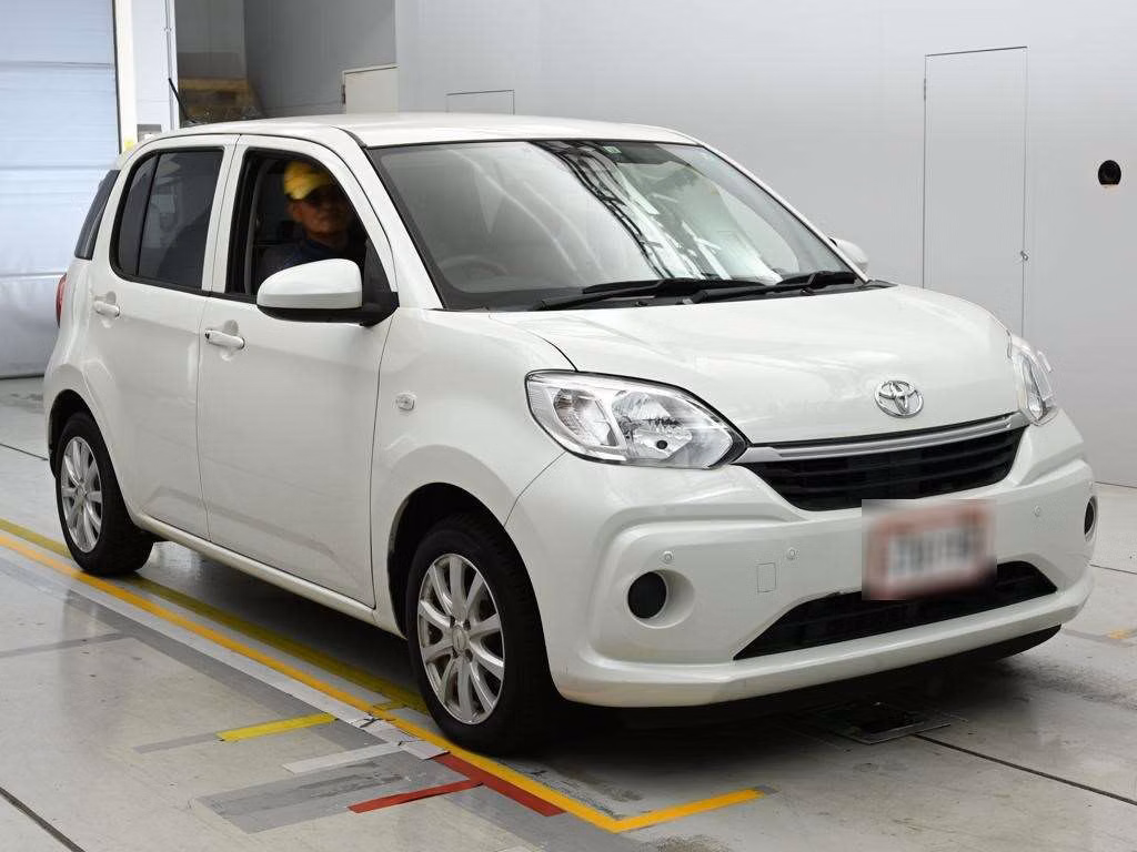 TOYOTA PASSO