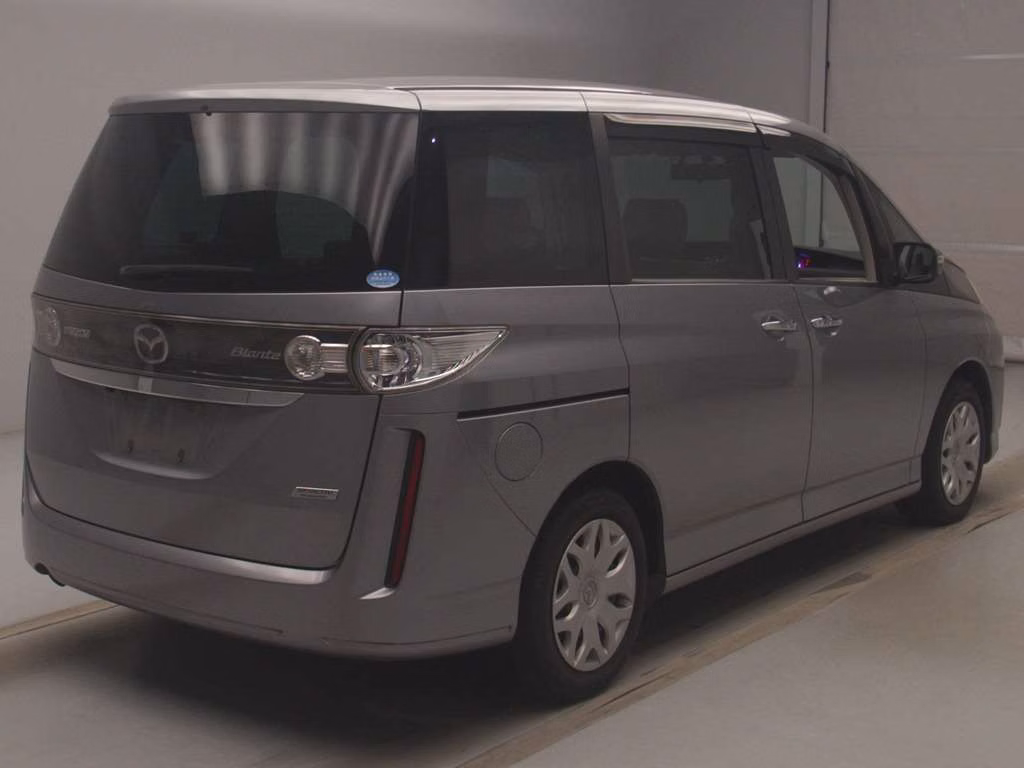 MAZDA BIANTE