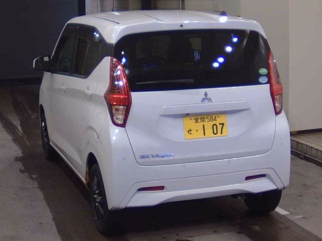 MITSUBISHI EK WAGON