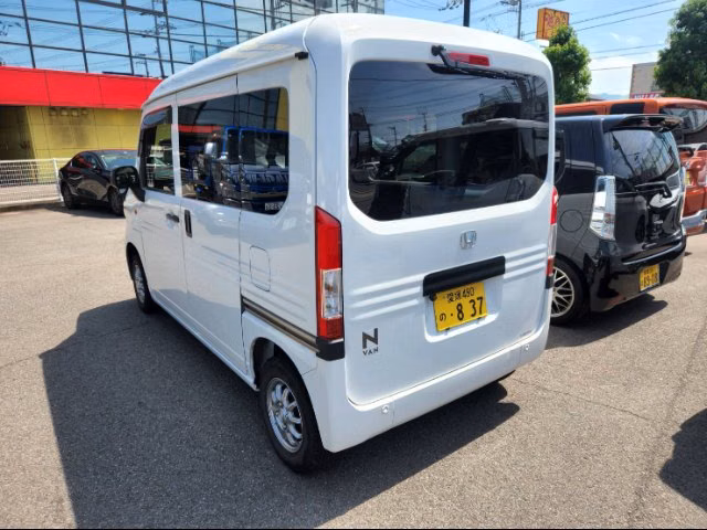 HONDA N-VAN
