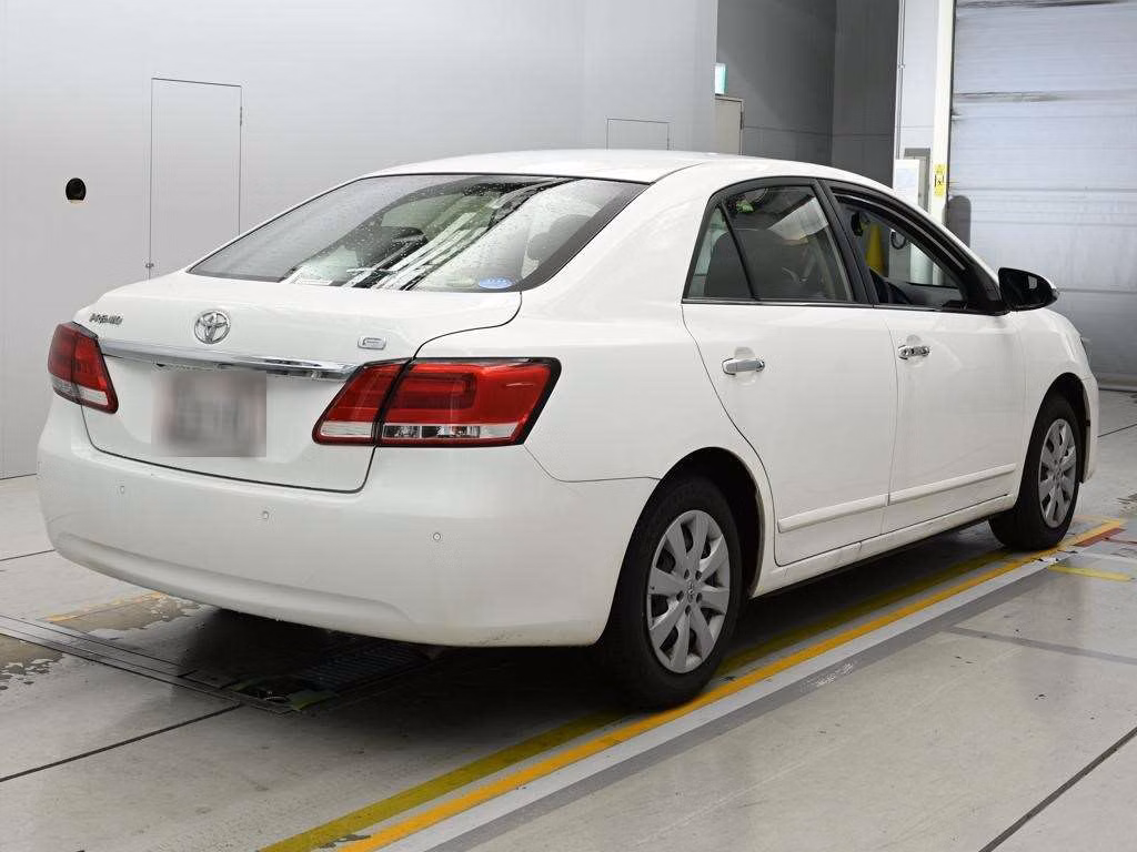 TOYOTA PREMIO