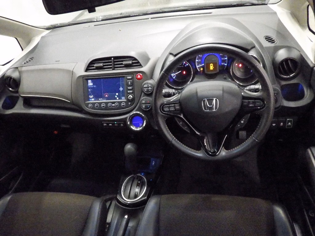 HONDA FIT SHUTTLE