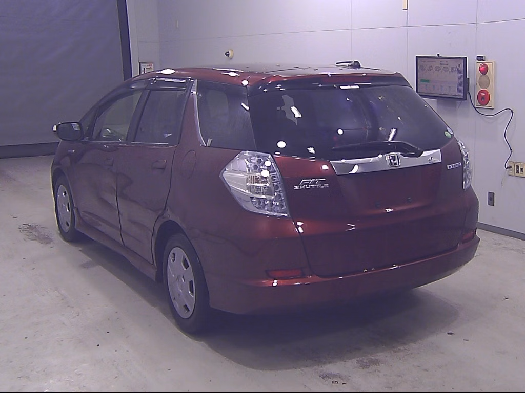 HONDA FIT SHUTTLE
