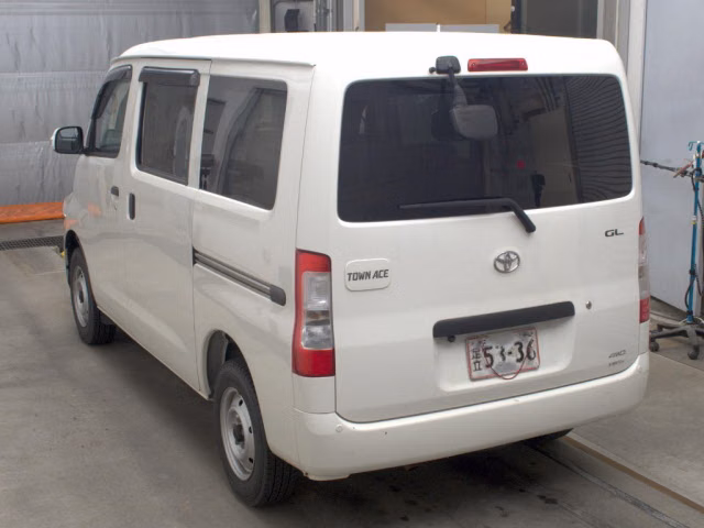 TOYOTA TOWN ACE