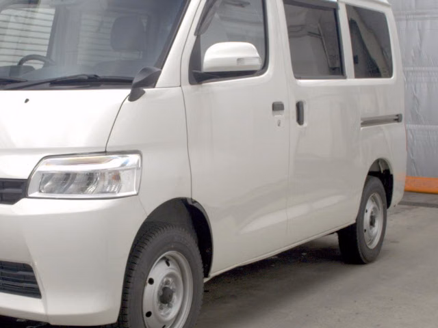 TOYOTA TOWN ACE