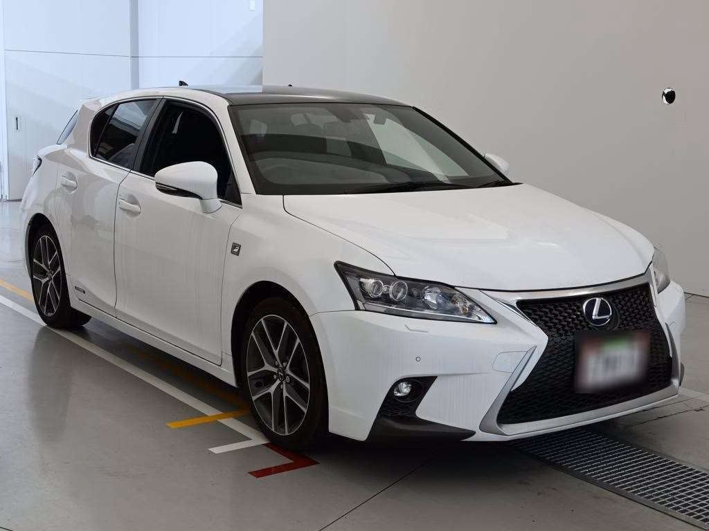 LEXUS CT200H