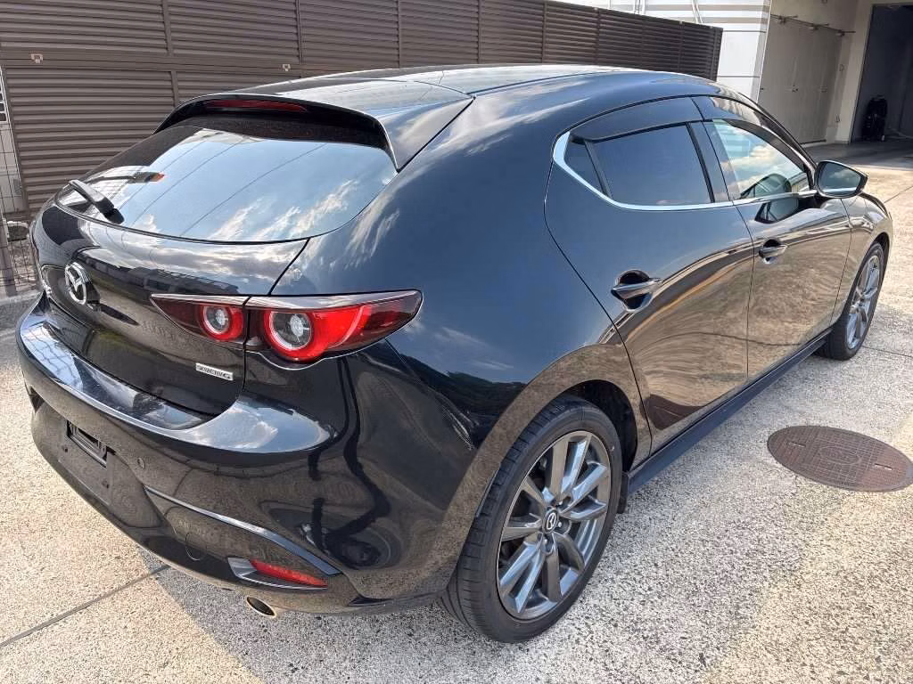 MAZDA MAZDA3