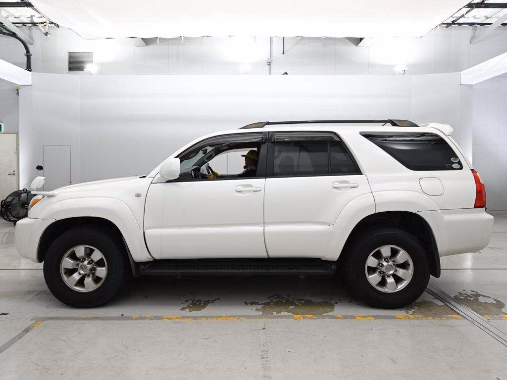 TOYOTA HILUX SURF