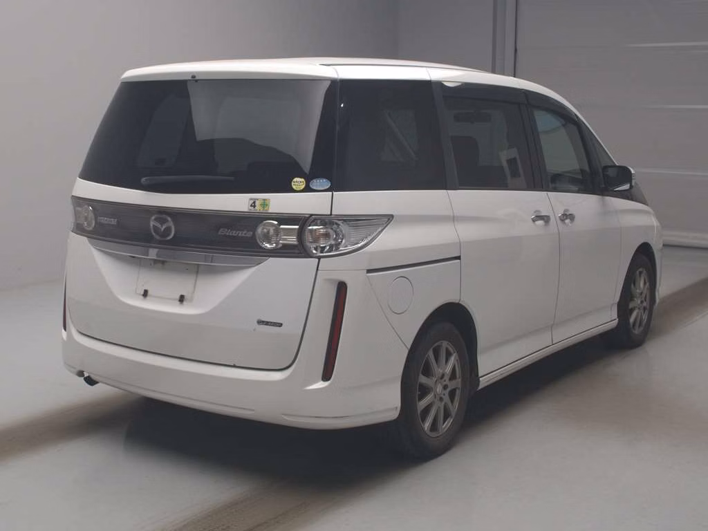 MAZDA BIANTE
