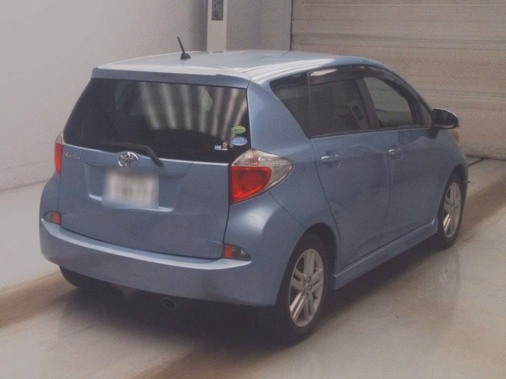 TOYOTA RACTIS