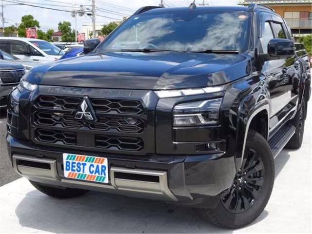 MITSUBISHI TRITON