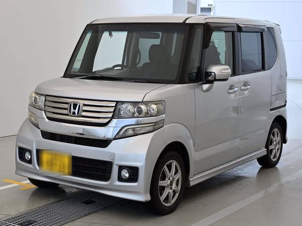 HONDA N-BOX