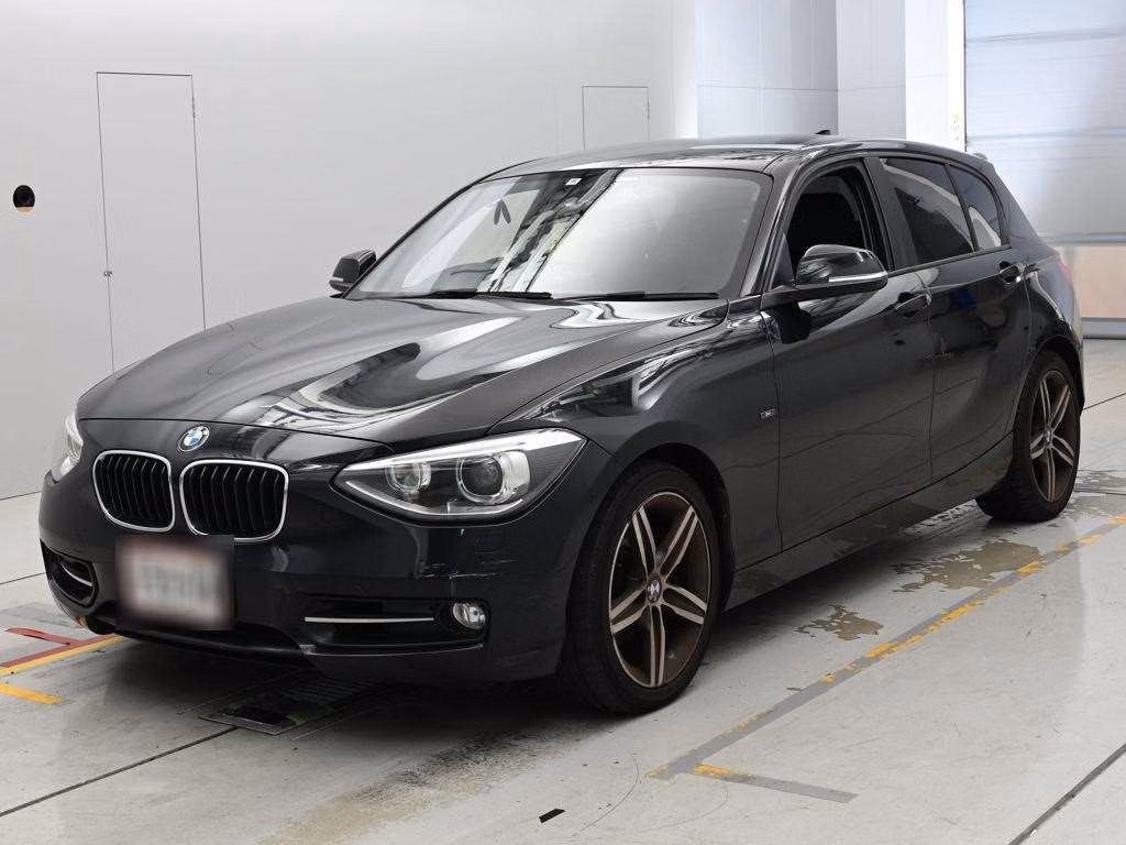 BMW 1-SERIES