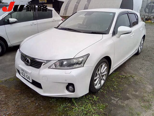 LEXUS CT200H
