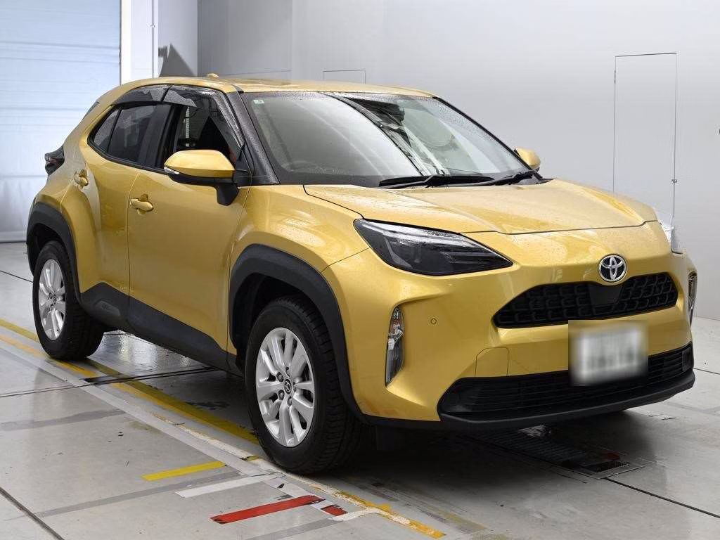 TOYOTA YARIS CROSS