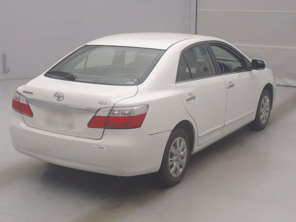 TOYOTA PREMIO