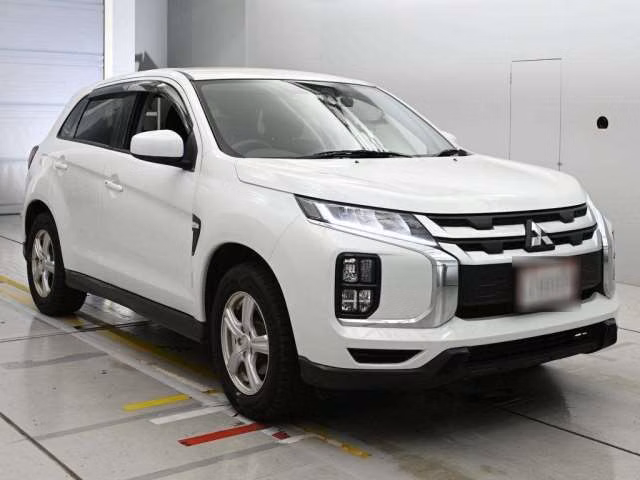 MITSUBISHI RVR