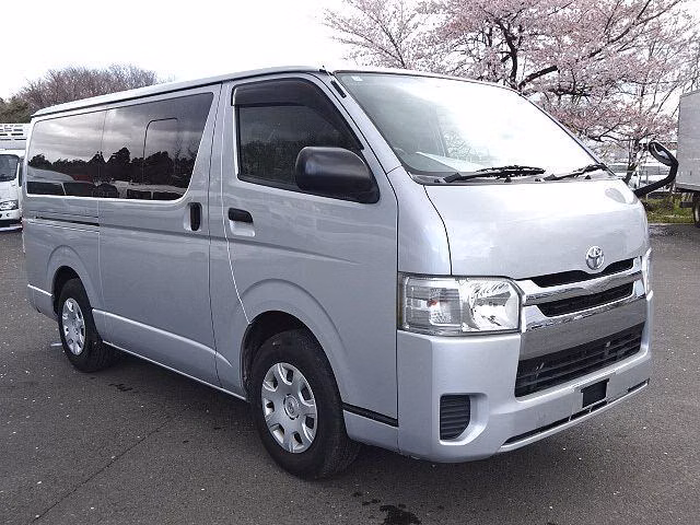 Toyota Regius Ace