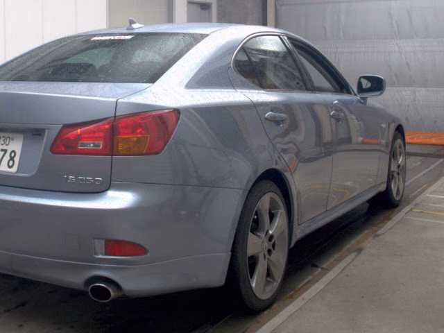 LEXUS IS250