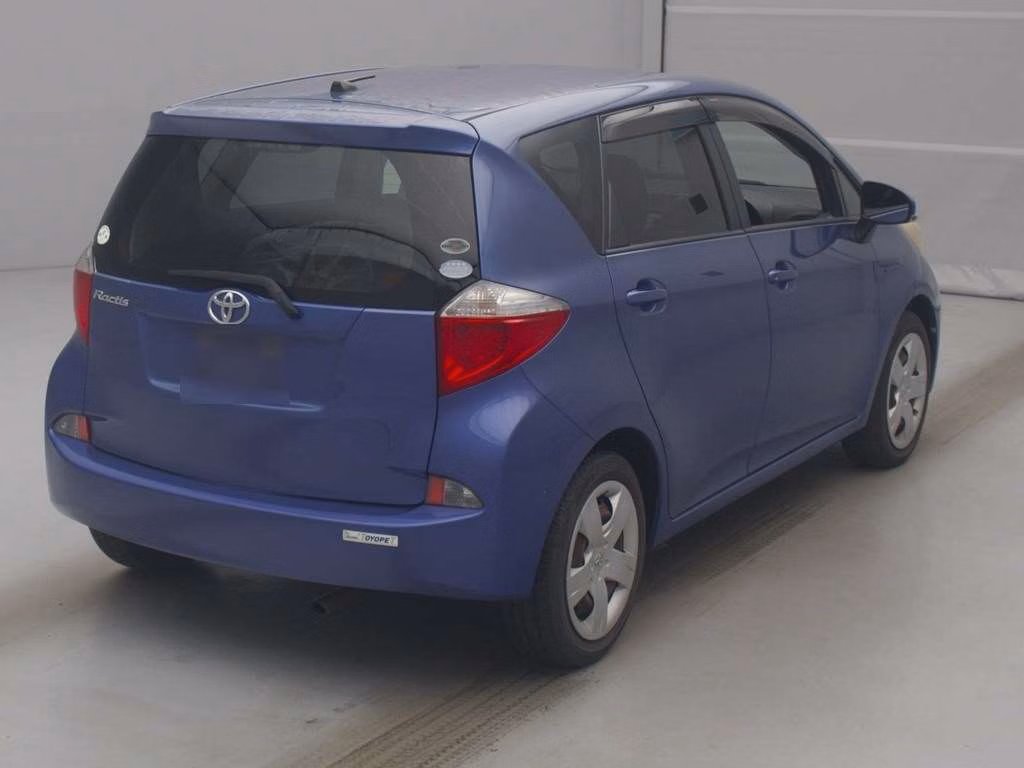 TOYOTA RACTIS