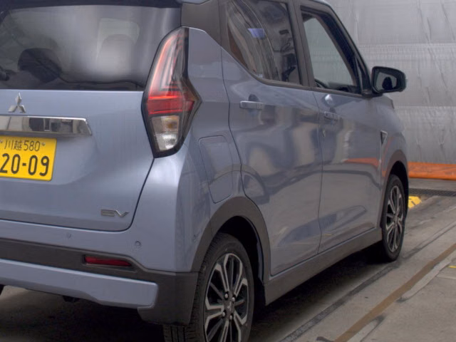 MITSUBISHI EK X EV