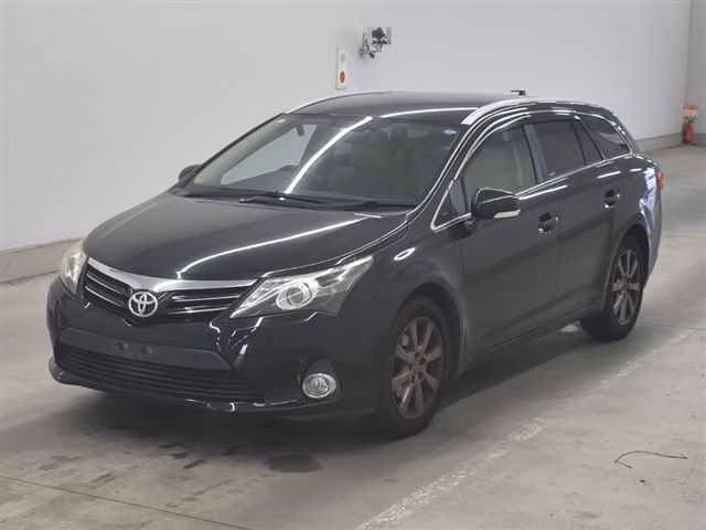 TOYOTA AVENSIS