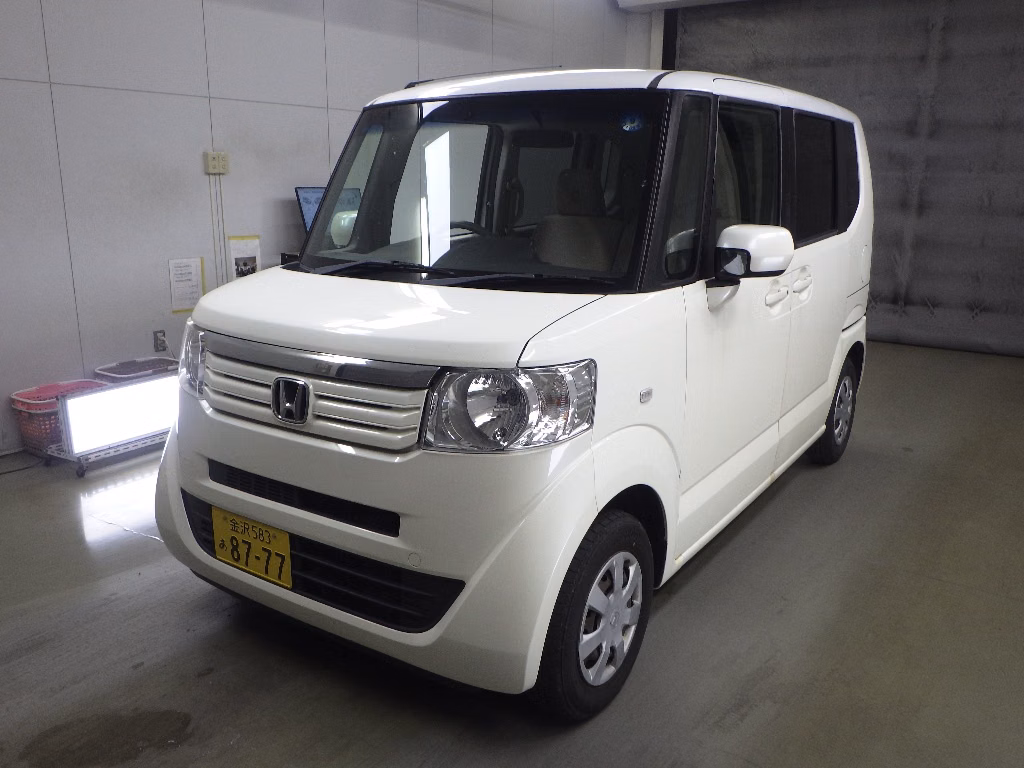 HONDA N-BOX